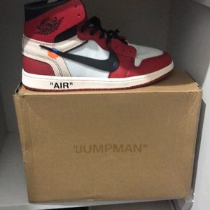 Off white Jordan 1